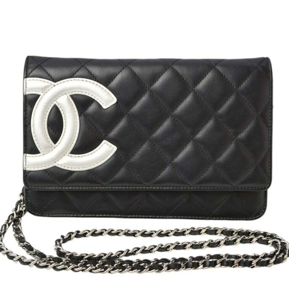 CHANEL Black Wallet - Picture 1 of 16